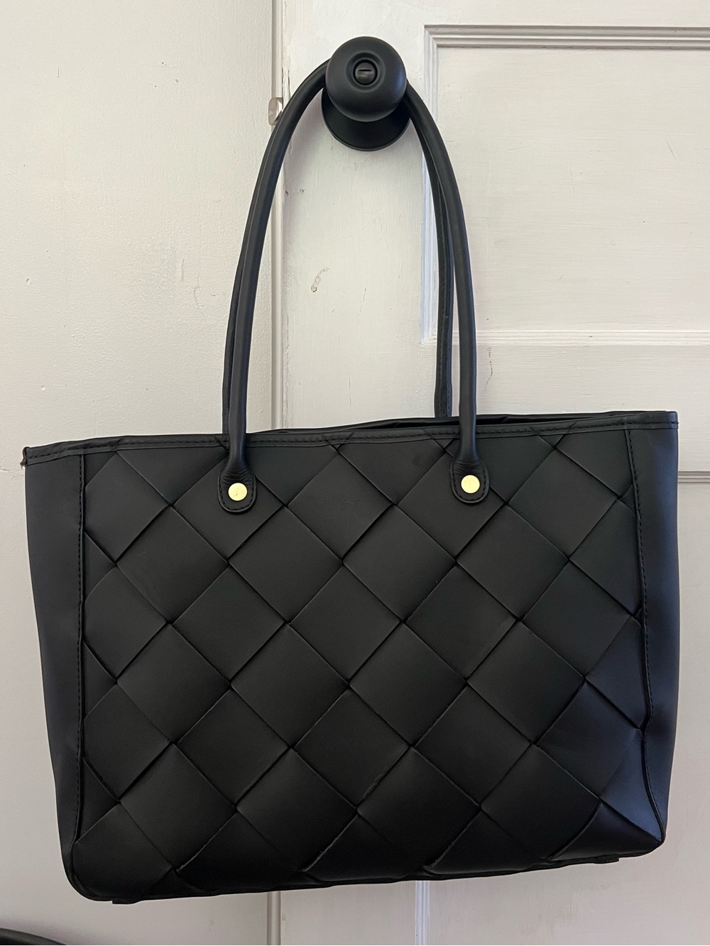 Nisolo Woven Carry-all Tote in black